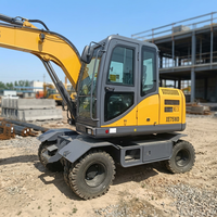 Excavatrice sur roues hydraulique XE75WD de 7,3 tonnes avec godet de 0,3 m³ pour la construction, fournie par l'usine chinoise