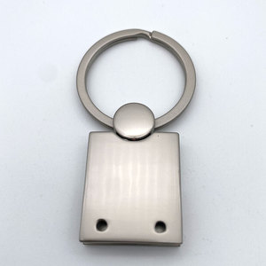 Vòng chìa khóa được sử dụng trên túi bằng ốc vít - Product Image 6