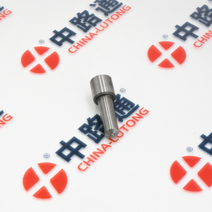 Injecteur de carburant à piston DLLA154P881 093400-8810 compatible avec Mazda 095000-5780 RF7J13H50 - Product Image 1