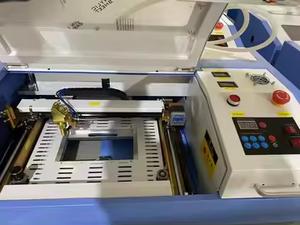 Mesin ukiran Laser untuk logo 3020 3040 40w 50w, mesin pemotong Laser CO2 <span class=keywords><strong>Cnc</strong></span> Router Laser Mini <span class=keywords><strong>Cnc</strong></span> - Product Image 6