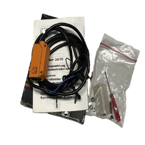 Barrière lumineuse PLC OU 5006OUE-OUE-DPKG, support technique disponible, expédition rapide - Product Image 1