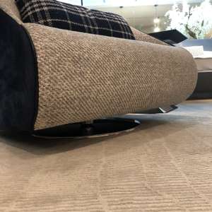 Sillón Minimalista de Tela para Sala de Estar, Sillón de Descanso Suave para Hotel o Villa - Product Image 5