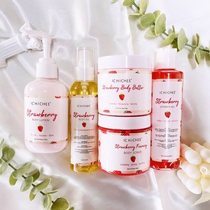 Produit Naturel Très Vendu Faible MOQ Crème Corporelle Éclaircissante Vietnamienne 2025 à la <span class=keywords><strong>Fleur</strong></span> de <span class=keywords><strong>Cerisier</strong></span> <span class=keywords><strong>Japonaise</strong></span> à Prix Abordable - Product Image 1