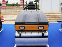 Outil de construction portable, rouleau vibratoire manuel de 350 kg XMR030 pour le compactage du sol sur les petits chantiers