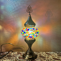 Lampe de table marocaine en mosaïque turque, style bohème, en verre coloré, fabriquée à la main à Marrakech