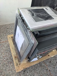 Disjoncteur d'air E2N1250 1250A 3P PR121/P-LI 110V AC-DC pour PLC - Product Image 3