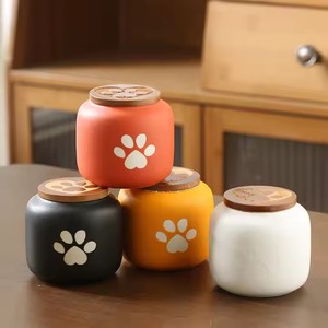 고양이 개를위한 발 인쇄 세라믹 애완 동물 기념 항아리 재 애완 동물 항아리 사랑하는 애완 동물을위한 우아한 기억 항아리
