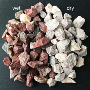 Pierres de galets de couleur copeaux de pierre lavés en résine Style naturel pour l'aménagement paysager de jardin carrelage de décoration murale préfabriqué - Product Image 2