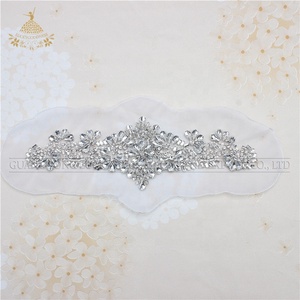 LG880เพชรลูกปัดชุดราตรีแต่งงาน Rhinestone Applique สำหรับเสื้อผ้า - Product Image 1