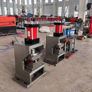 Máquina Perfiladora HAUAN para Piezas de Maquinaria Agrícola, Molde para Láminas de Acero, Producción de Tejas y Láminas para Techos, Controlada por PLC - Product Image 2