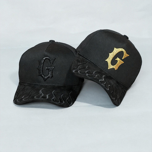 Gorra de béisbol unisex negra al por mayor con estampado en relieve, ajustable, de 5 paneles, con pedrería, para deportes, modelo Rich the Kid - Product Image 5