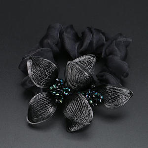 Élastique à cheveux haut de gamme pour l'arrière de la tête. Élastique à cheveux pour femme à haute élasticité et durabilité. Nouveau modèle 2026. - Product Image 1