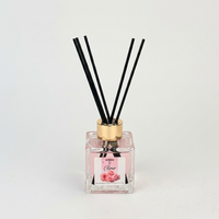 Fleur de lys sans aromathérapie à la flamme, parfum fruité, fragrance florale, coffret cadeau d'huiles essentielles avec diffuseur en rotin