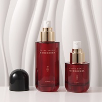 Juego de Envases Cosméticos de Vidrio Recargables con Logotipo Personalizado, Elegantes Botellas y Frascos Rojos con Tapa de Cúpula Negra para Suero, Aceite Esencial y Crema Hidratante
