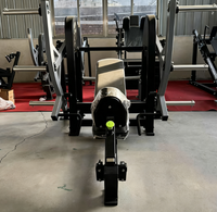 Machine à ramer à charge libre Extreme Row Series à trois rails, avec coussin de poitrine, siège à 8 positions, poignée de rame à 8 positions, 5 niveaux de résistance, en acier inoxydable