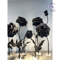 Handgefertigte Riesige Rote Rosen aus Papier für Schaufensterdekorationen zu Weihnachten, Erntedankfest, Valentinstag, Hochzeiten, Veranstaltungen und Neujahr