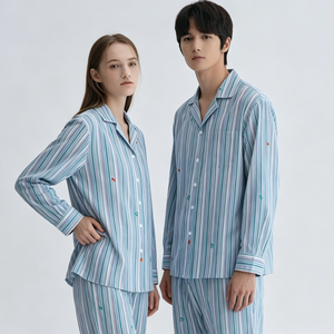 Ensemble de pyjamas rayés pour couple de qualité supérieure, vêtements de nuit assortis, tissu en modal de bambou, ensemble de pyjamas personnalisé, fabricant OEM ODM - Product Image 1