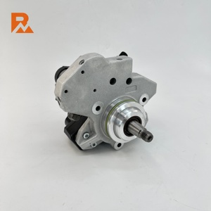 Pompe à injection de carburant 0445010246 6420701101 A6420701101 pour moteur - Product Image 3