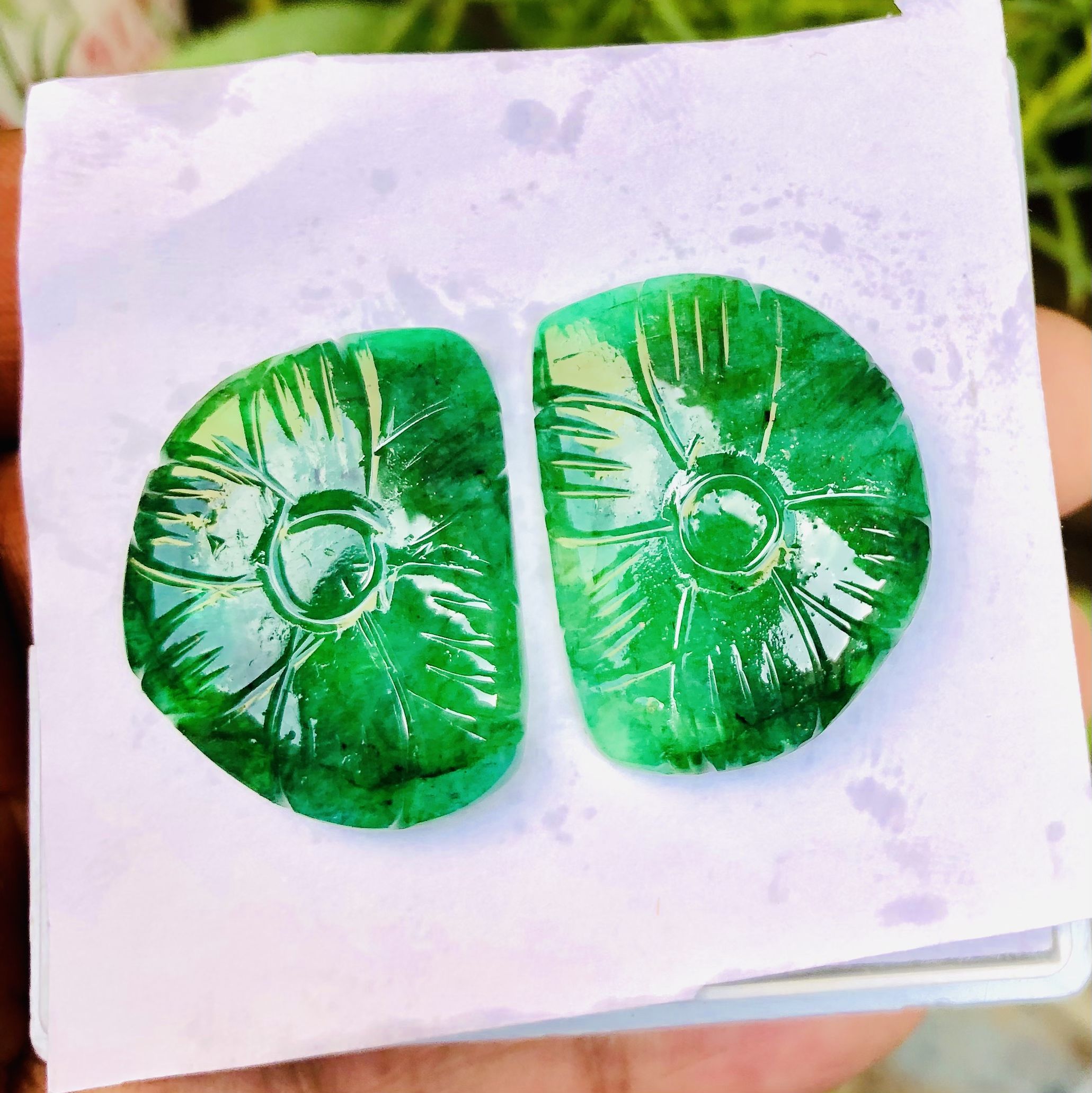 สีเขียว