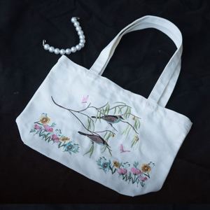 Sac en toile brodé ouvert classique Willow Xu Whispers in the Flower Forest and the Bird's Singer - Product Image 2