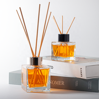 Bouteille de diffuseur vide de 50ml 90ml 200ml 60ml 100ml Bouteilles de diffusion d'aromathérapie carrées en verre transparent