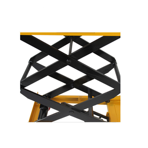 Carretilla Elevadora Hidráulica Tipo Tijera Amarilla, Mesa Elevadora Móvil Portátil con Ruedas, Diseño Compacto, Plataforma de Elevación Manual - Product Image 4
