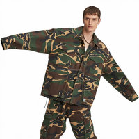 Offre Spéciale Orange Camouflage chauffé Soft Shell veste pour hommes imperméable en plein air équipement de chasse coupe-vent caractéristique pour la saison d'hiver