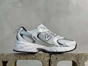 Zapatos Deportivos de Lujo de Diseño Nuevo, con Parte Superior de Malla, Cierre de Calcetín, Suela Gruesa con Amortiguación, Antiolor, Modernos y Casuales para Caminar - Product Image 2