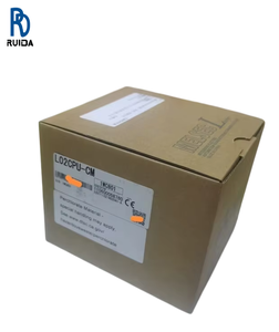 Module de contrôleur logique programmable (PLC) avec capteur, neuf et original L02CPU-CM - Product Image 1