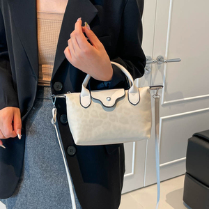 Bolso Tote de Mujer en Piel Sintética, Bolso de Moda, Bolso de Hombro, Bolso Bandolera, Bolso Casual para Compras, Bolso Mensajero para Viajes y Oficina - Product Image 5