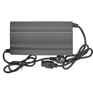Chargeur de batterie au lithium automatique 48v 60v 72v 10a 12a 15a chargeur de batterie li-ion 36v lifepo4 pour balayeuse de chariot élévateur de <span class=keywords><strong>moto</strong></span> - Product Image 1
