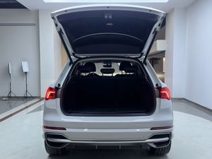 Autos Usados <span class=keywords><strong>Audi</strong></span> <span class=keywords><strong>Q3</strong></span> <span class=keywords><strong>1.5</strong></span> <span class=keywords><strong>TFSI</strong></span> <span class=keywords><strong>35</strong></span> Sport Fabricado en China Sin Accidentes Pintura Original SUV Auto a Gasolina Barato Buen Estado - Product Image 6