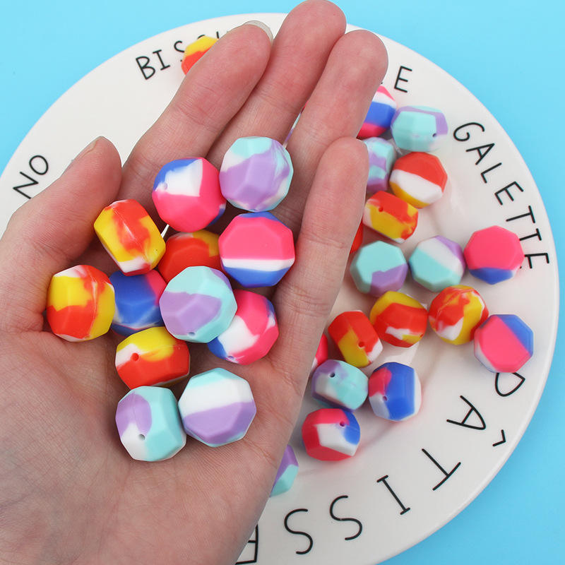 ลูกปัดแปดเหลี่ยม