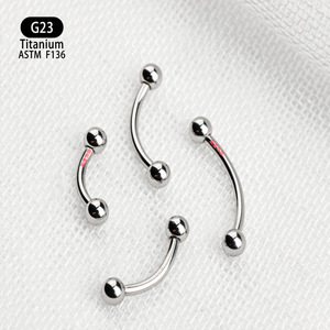 Barre de piercing incurvée en titane G23 avec extrémité sphérique, bijoux de corps unisexe, conforme à la norme ASTM F136 - Product Image 3