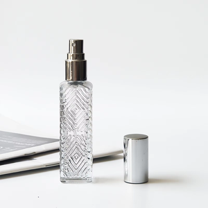 Fábrica 10ml 12ml botella de Perfume de vidrio caliente personalizado vacío rellenado cosméticos aluminio pulido mate tornillo difusor crema embalaje - Product Image 2