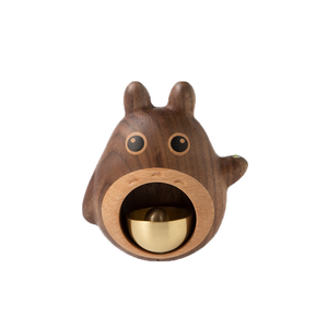 Campanas de Viento de Madera Grabadas con Diseño de Totoro, Campanilla de Succión para Puerta, Decoración Colgante, Regalo Ecológico para el Hogar - Product Image 1