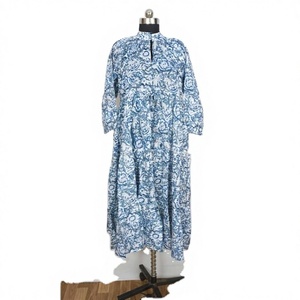 Robe midi imprimée florale en coton indien tissé écologique, style bohème hippie, taille naturelle, silhouette moulante imprimée à la main - Product Image 1