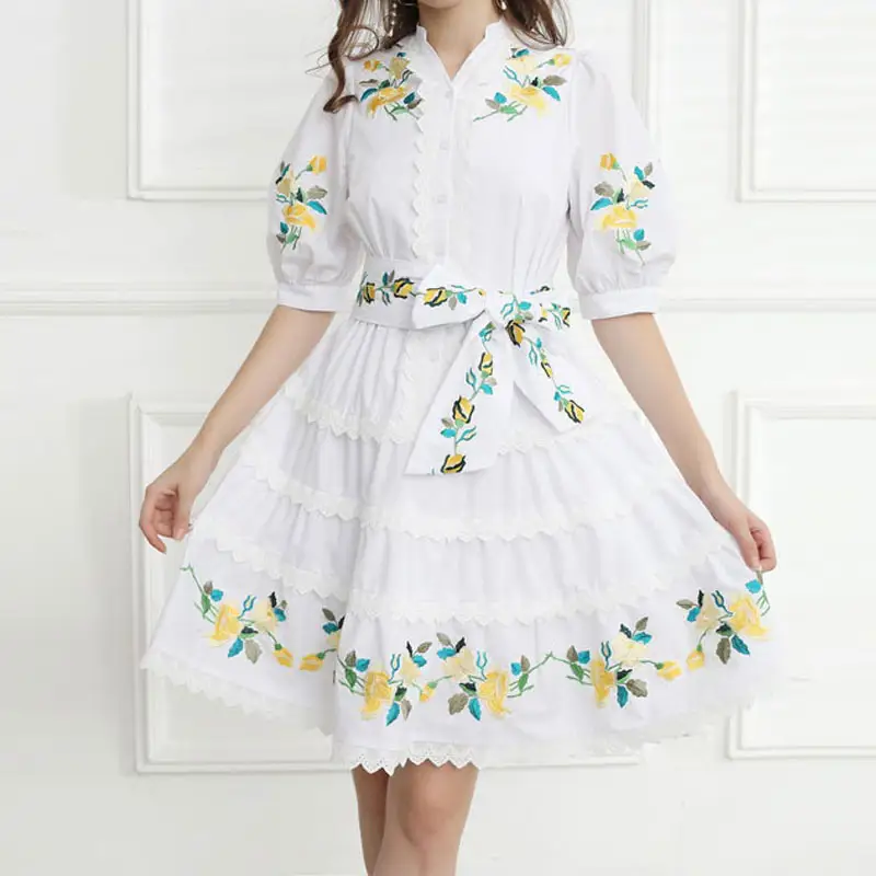 Элегантное Хлопковое платье-рубашка с вышивкой и коротким рукавом