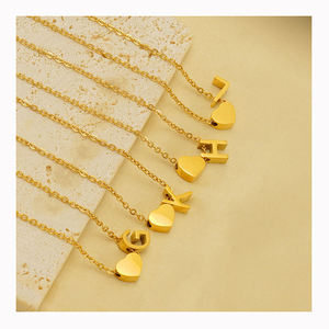 Collana con Ciondolo a Lettera in Oro 18k, Acciaio Inossidabile, Regolabile, Accessorio Gioiello da Donna, Idea Regalo - Product Image 1