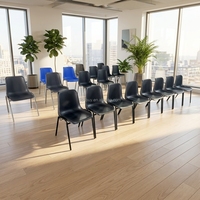 Chaise empilable moderne en plastique PP avec pieds en métal noir, haute capacité de charge, pour extérieur, commerce, école, salle de classe, formation