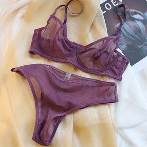 Lingerie Sexy Ultra-sottile Francese in Rete Trasparente, Set Reggiseno e Mutandine con Ferretto per Modellare il Corpo - Product Image 6