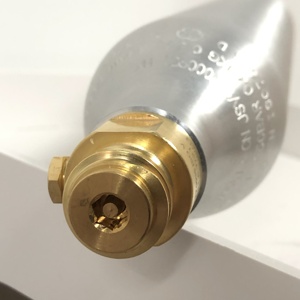 Bền 0.6L 60Mm Đường Kính Cấp Thực Phẩm Đồ Uống CO2 Cho <span class=keywords><strong>Soda</strong></span> Nhà Sản Xuất Nhôm Xi Lanh Khí <span class=keywords><strong>Soda</strong></span> Dòng Chai - Product Image 4