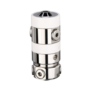 Erogatore Primo Stadio a Pistone Bilanciato all'Ingrosso con Connettore DIN per <span class=keywords><strong>Subacquea</strong></span> e <span class=keywords><strong>Accessori</strong></span> Sott'Acqua - Product Image 4