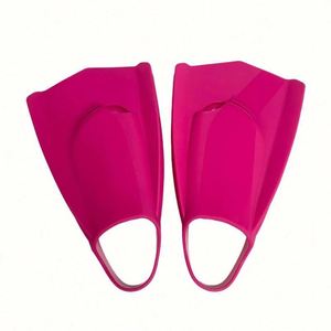 Ailerons de natation en silicone de haute qualité USA Mairun Modèle 406 à faible MOQ avec logo et couleurs personnalisables pour adultes, plongée et snorkeling - Product Image 1