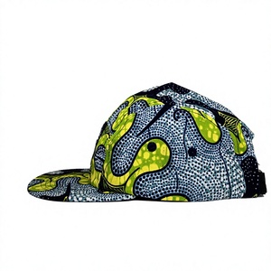 Gorra de 5 Paneles con Parche Tejido Personalizado, Estampado Geométrico, Gorra Snapback para Adultos, Estilo Urbano, Uso Casual para las Cuatro Estaciones, Fabricada en Vietnam - Product Image 3