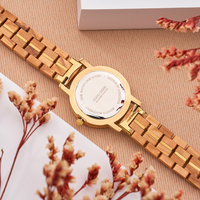 Montre de luxe antique à quartz, plaquée or, avec fond en acier inoxydable, bracelet en bois d'olivier fait main de 16 mm, cadran à aiguilles pour femme