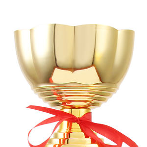 أكواب بلاستيك ذهبية مطلية بالذهب تُصمم حسب الطلب من المصنع في الصين للتذكار - Product Image 3