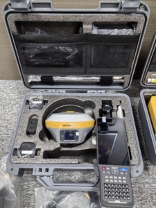 하이 타겟 GNSS RTK 무료 소프트웨어 로버 핸드헬드 GPS IRTK5 하이 타겟 GPS 네비게이션 측량 GNSS 수신기 - Product Image 3