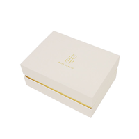Boîte cadeau de luxe personnalisée en carton rigide écologique beige doré, 2 pièces (couvercle et base) avec col pour vêtements