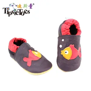Ботинки TipsieToes из натуральной кожи для маленьких мальчиков и новорожденных, Супермягкие мягкие, в западном стиле, на плоской подошве, со склада, по самой низкой цене